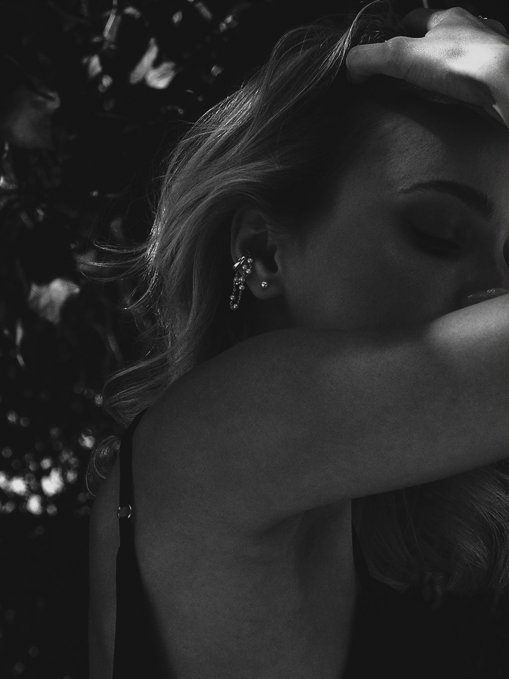 UU Silver Ear Object