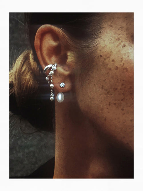 GEnt Silver Ear Object