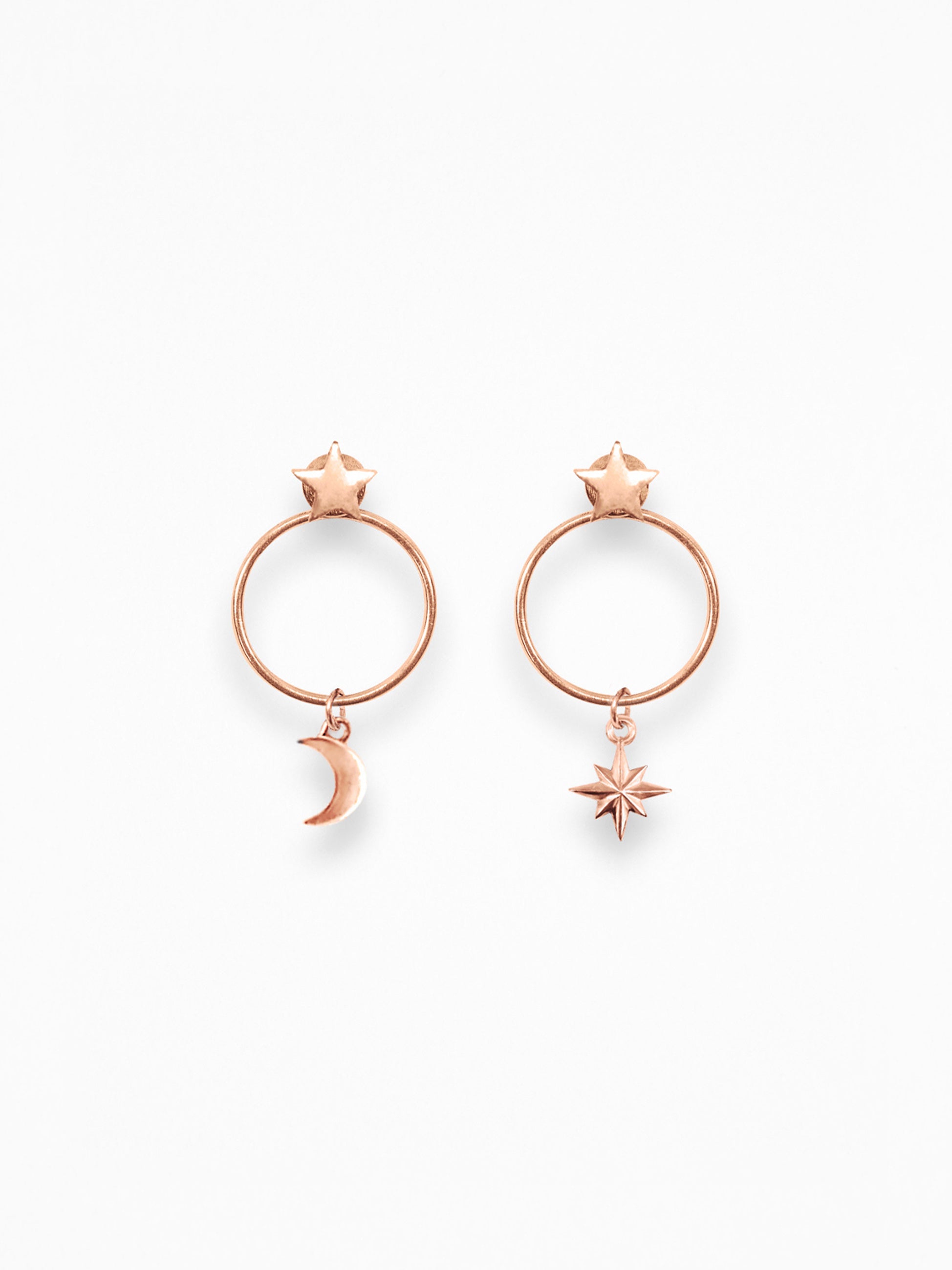 OoNoir Vermeil Ear Object